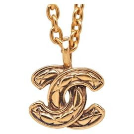 Chanel-Quilted CC Logo Pendant Necklace-Golden