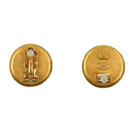 Chanel-Round Clip On Frog Earrings-Golden