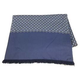 Hermès ***HERMES Sciarpa per il viso foderata in angora di seta Blu navy