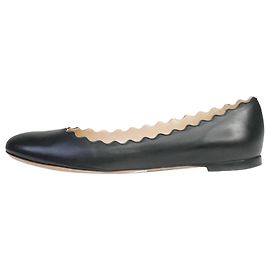 Chloé Black Lauren scalloped flat ballet pumps - size EU 39 Black