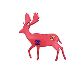 Chanel-Pin de broche com logotipo CC de rena fúcsia rosa vintage-Rosa