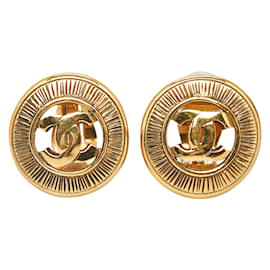 Chanel-CC Sunburst Clip On Earrings-Golden