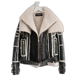 Giacca da aviatore Balmain in pelle craquelé e shearling Nero Crudo