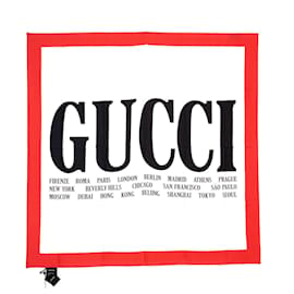 Gucci-Gucci Ciudades de seda Nuevo con etiquetas-Multicolor