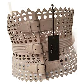 Alaïa Vienne Corset Belt White Leather White