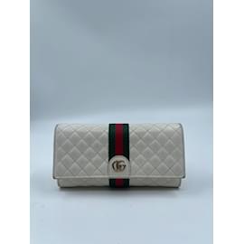 Chanel Gabrielle Green Leather ref.355409 - Joli Closet