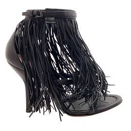 Alaïa Sandali Alaia in pelle nera con maxi frange e cinturino alla caviglia Nero