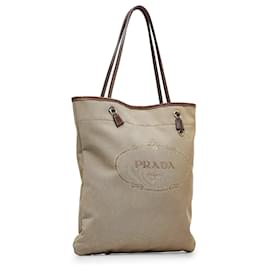 Tote PRADA Handbags T. Wicker Orange ref.1018087 - Joli Closet