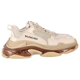 Balenciaga-Balenciaga Triple S Clear Sole Sneakers in Beige Polyester-Beige