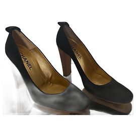 Chanel Black Suede Pumps Black