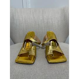 Bottega Veneta-BOTTEGA VENETA  Sandals T.eu 38 leather-Golden