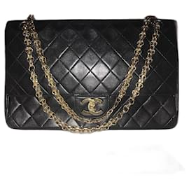 Chanel-Chanel Black Leather vintage Medium lined Flap Bag-Black