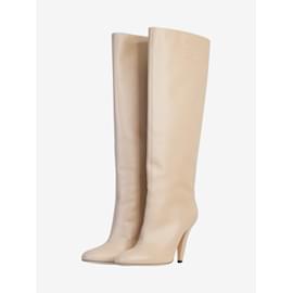 Fendi-Fendi Beige knee high boots with logo detail - size EU 39-Beige