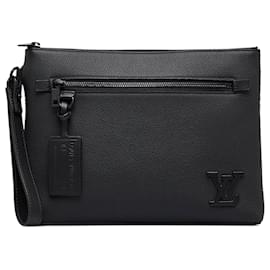 Louis Vuitton-Pochette de décollage aérogramme noire Louis Vuitton-Noir