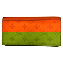 Louis Vuitton-Louis Vuitton Portefeuille Brazza-Orange