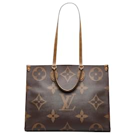 Louis Vuitton Hamptons by The Pool Giant Monogram OnTheGo GM