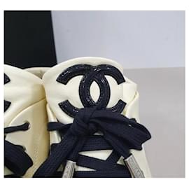 Chanel-Chanel White Black Patent Leather Captoe CC Logo Sneakers-Black,White