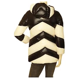 Moncler-MONCLER Faucille Giubbotto piumino imbottito in piuma bianco e nero 10e XS da donna-Nero