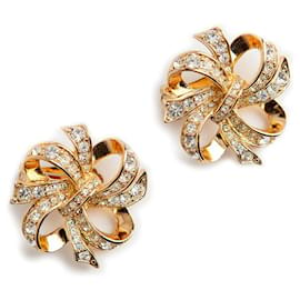 Louis Vuitton Blossom Long Earrings, 3 Golds and Diamonds Gold. Size SA