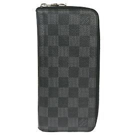 Louis Vuitton Zippy Wallet Vertical Black