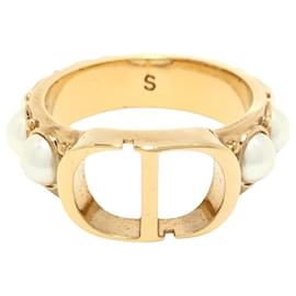 Dior-DIOR 30Montaigne-Golden