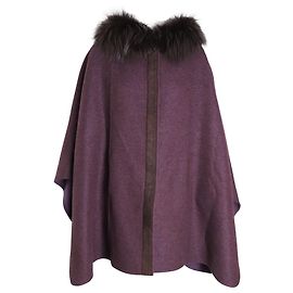 Capa con cuello de pelo Loro Piana en cachemir burdeos Burdeos