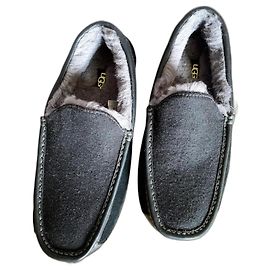 New Ascot UGG Pure fur-lined moccasins Black