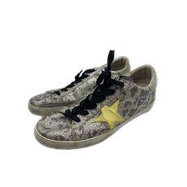 GOLDEN GOOSE Baskets T.UE 38 chiffon Gris