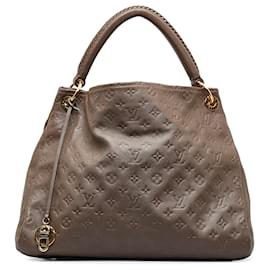LOUIS VUITTON ARTSY Bag - Used Twice Excellent Condition £1,300.00