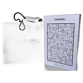 Quebra-cabeça de série limitada 100 anos de Chanel não.5, 1000 quartos. neuf. Branco