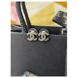Chanel-CC F16V Classic Crystal Silver Hardware Logo Earrings box tag-Silvery