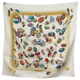 Hermès SCIARPA HERMES COUVEE D'HERMES CATY LATHAM SQUARE 90 SCIARPA IN SETA ECRU' Crudo