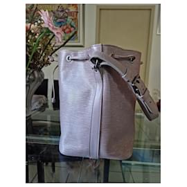 Louis Vuitton-rare. Louis Vuitton Noah bag. lavender epi leather.mm-Lavender