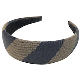 Fendi-Fendi-Black
