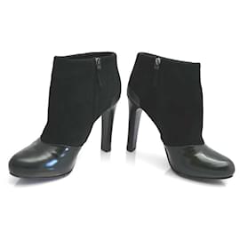 Fendi-Boots with heels-Black