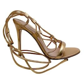 Gianvito Rossi-Gianvito Rossi Mekong Gold Giza Ankle Wrap Sandals-Golden