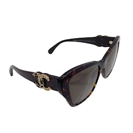 Chanel-Chanel Brown Crystal Embellished CC Logo Butterfly Tortoiseshell Acetate and Lambskin Leather Sunglasses-Brown
