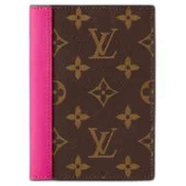Louis Vuitton-Copertina del passaporto LV fucsia-Fuschia