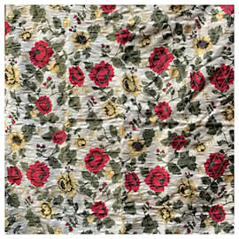 Gucci-Beige Red Floral and Tartan Check Print Quilted Blanket-Multiple colors
