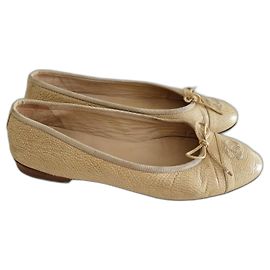 Chanel Ballet flats Beige Ostrich leather 40 Beige
