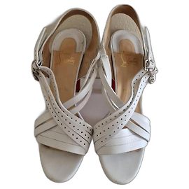 Sandali Christian Louboutin in pelle bianca Bianco