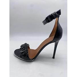 Givenchy-GIVENCHY  Sandals T.eu 39.5 Patent leather-Black