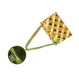 Chanel-CC Classic Flap Bag Brooch-Golden