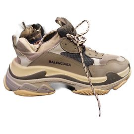 Baskets Balenciaga Triple S Gris Cuir Gris