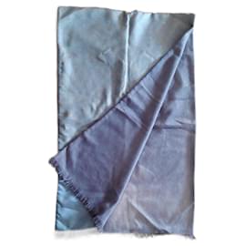Sciarpa Hermès blu in seta e angora Blu