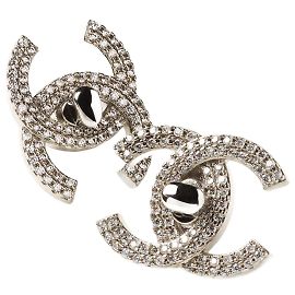 CHANEL icônicos brincos Turn-Lock Prata