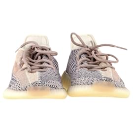 Autre Marque-ADIDAS YEEZY BOOST 350 V2 in Ash Pearl Synthetic Primeknit-Other,Python print