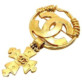 Chanel-CC Logo Cross Brooch-Golden