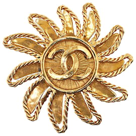 Chanel-Chanel Gold CC Sun Motif Brooch-Golden