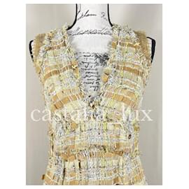 Chanel-9Robe beige en tweed à ruban K$ New-Beige